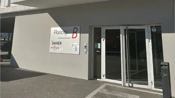 agence du 13700 Marignane